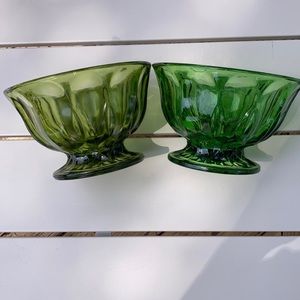 Pair Vintage Anchor Hocking Emerald Green Glass Fairfield Footed Bowl Candy Dish